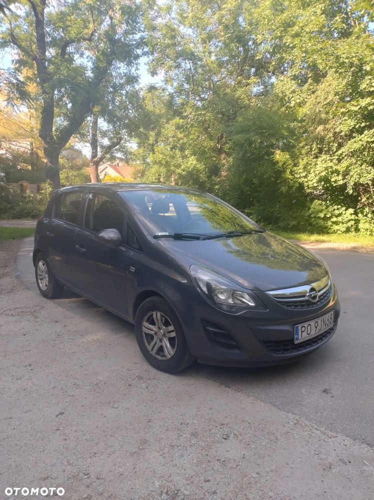 Opel Corsa 1.2 16V Cosmo - 2