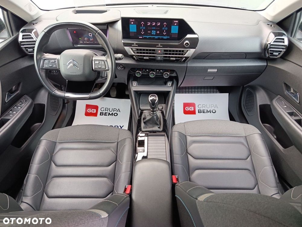 Citroën C4 1.2 PureTech Shine S&S - 18