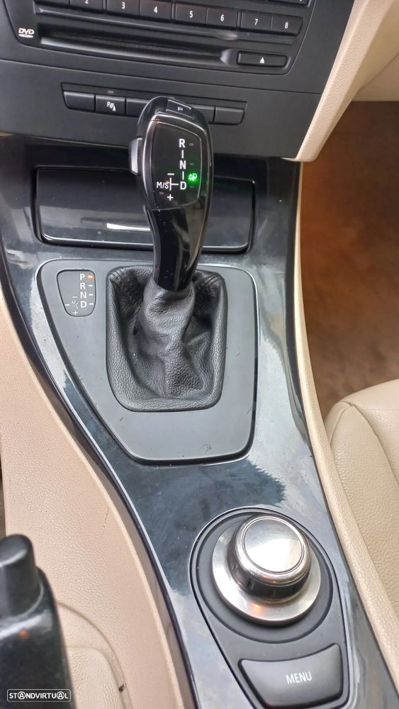 BMW 330 xd Aut. - 11