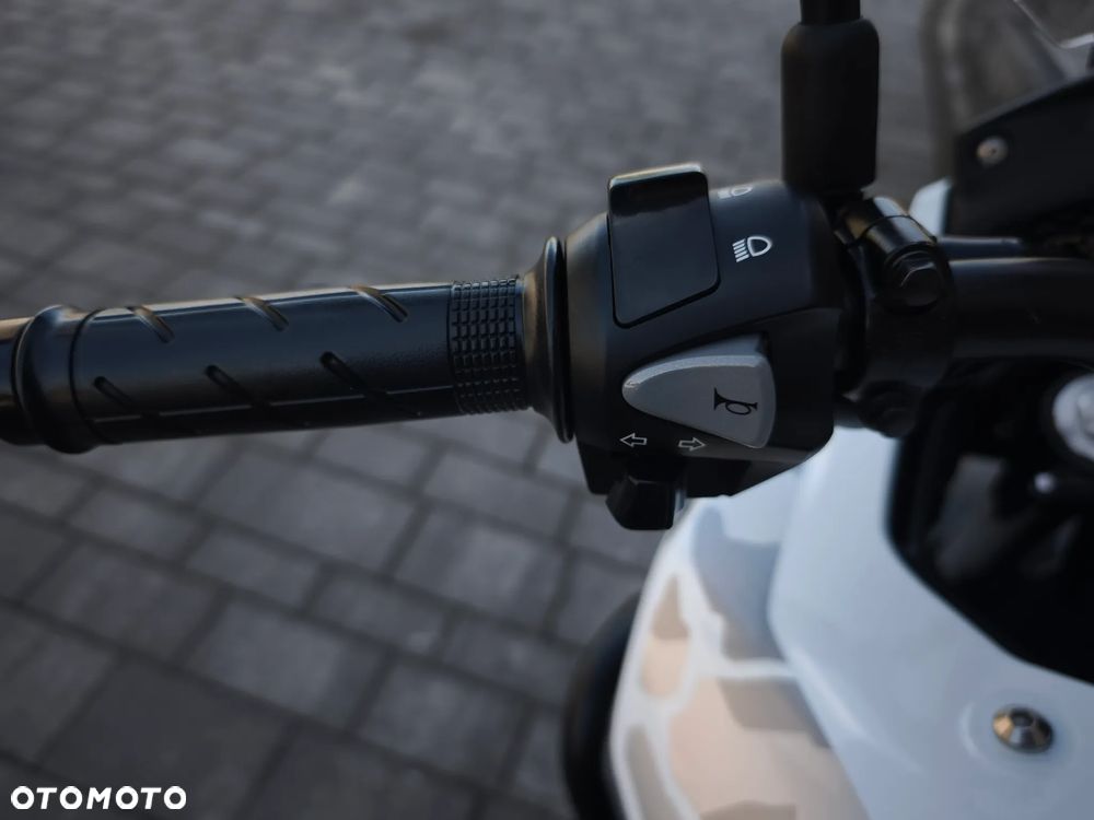 Honda CB - 25