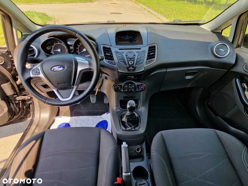 Ford Fiesta - 12