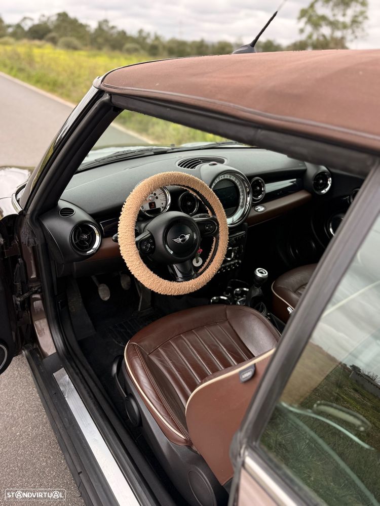 MINI Cabrio Cooper D - 12