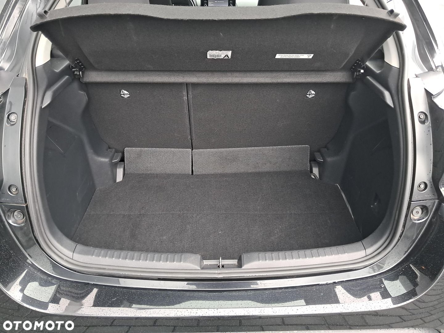 Toyota Yaris - 13