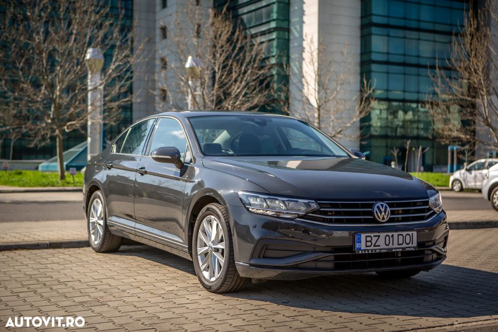 Volkswagen Passat - 3