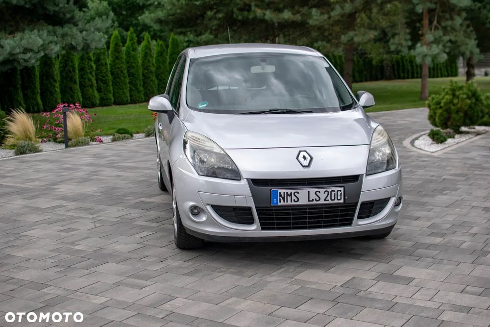 Renault Scenic - 9