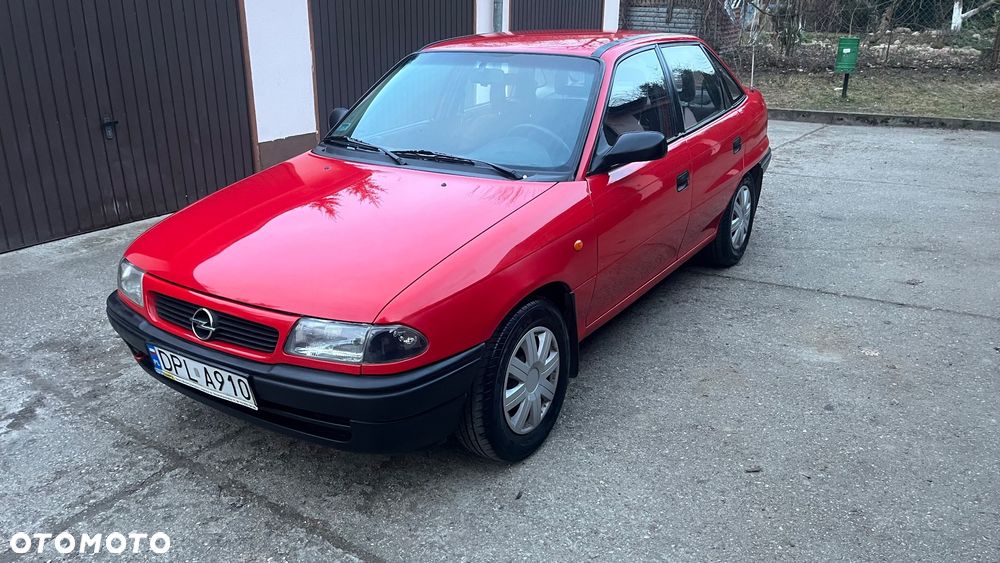 Opel Astra - 9