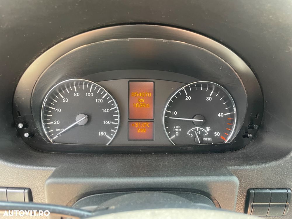 Mercedes-Benz Sprinter 313 - 13