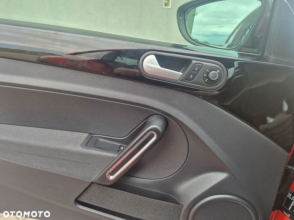 Volkswagen Beetle 1.2 TSI BlueMotion Technology Club - 24