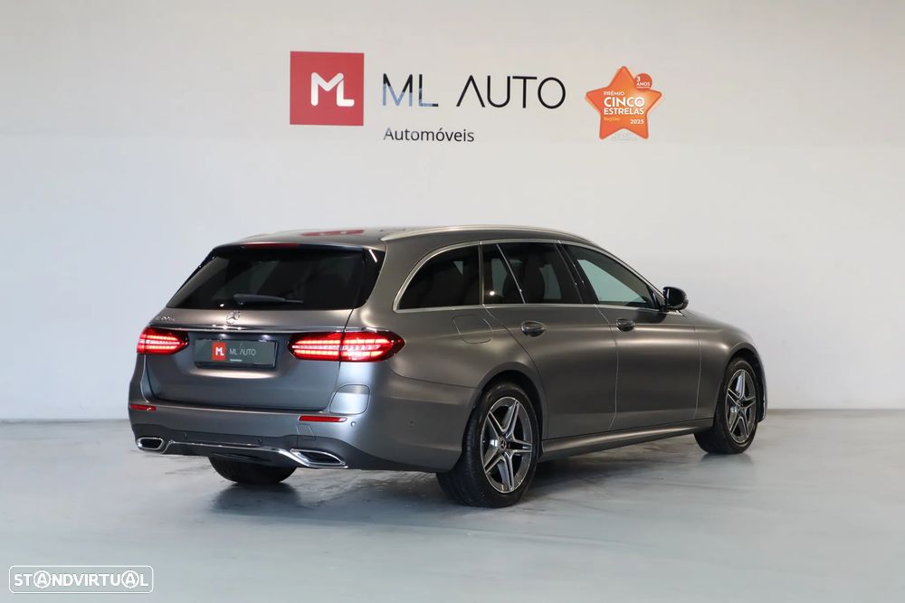 Mercedes-Benz E 300 e AMG Line - 2