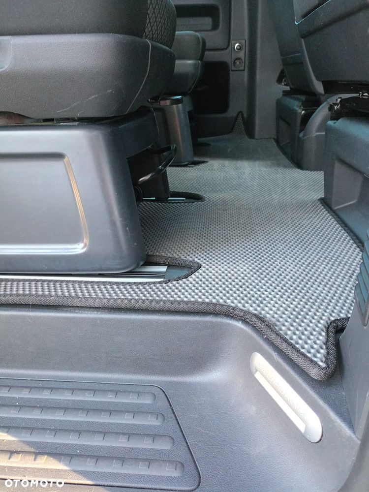 Volkswagen California - 14