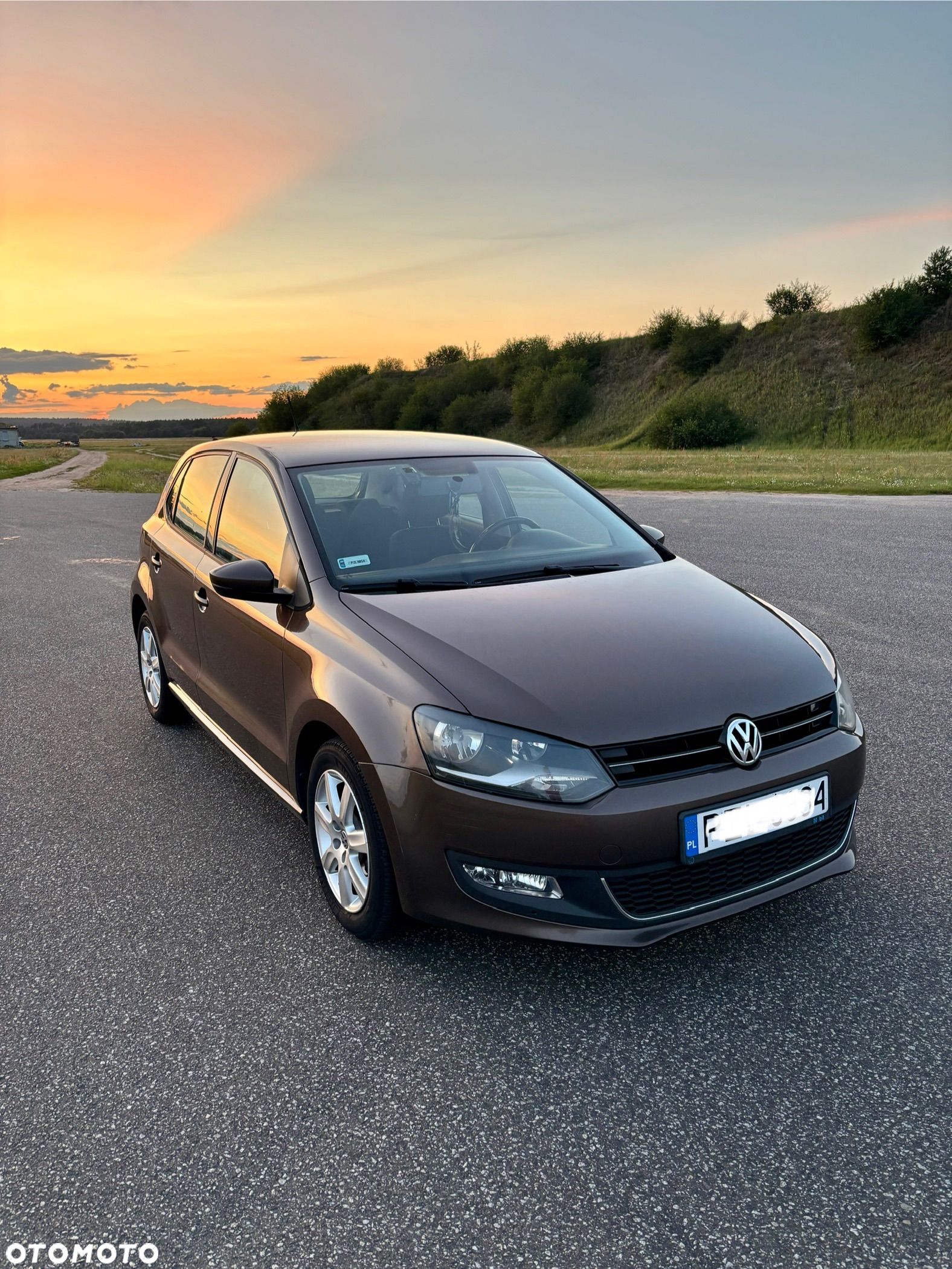 Volkswagen Polo 1.4 16V Highline - 1