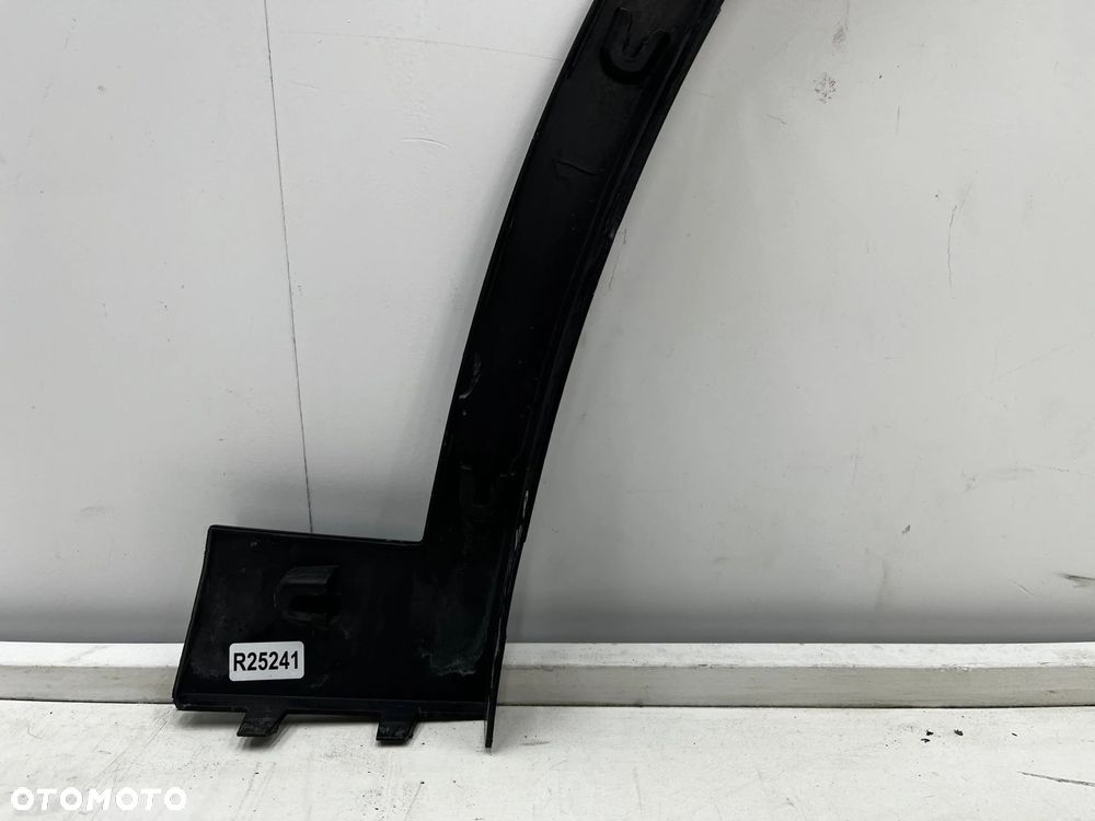 Listwa BMW X1 F48 15-22r. lewy przedni rant nadkola błotnika zderzaka nakładka lewy przód 7332337 - 11