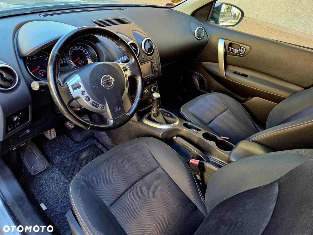 Nissan Qashqai 2.0 Acenta - 19