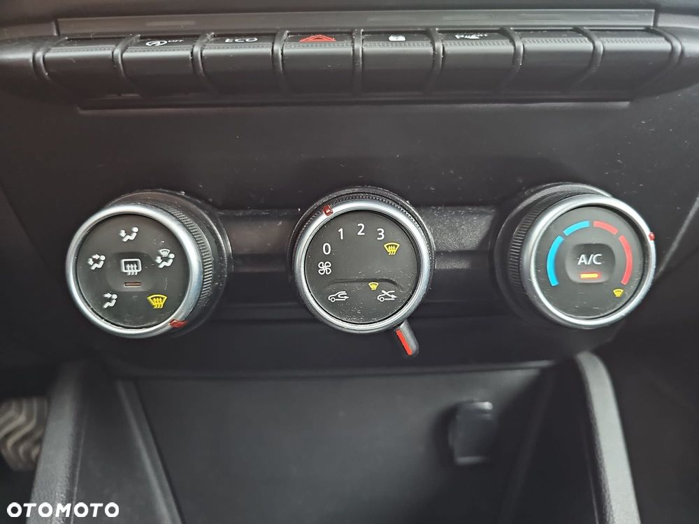 Dacia Duster 1.0 TCe Comfort - 24