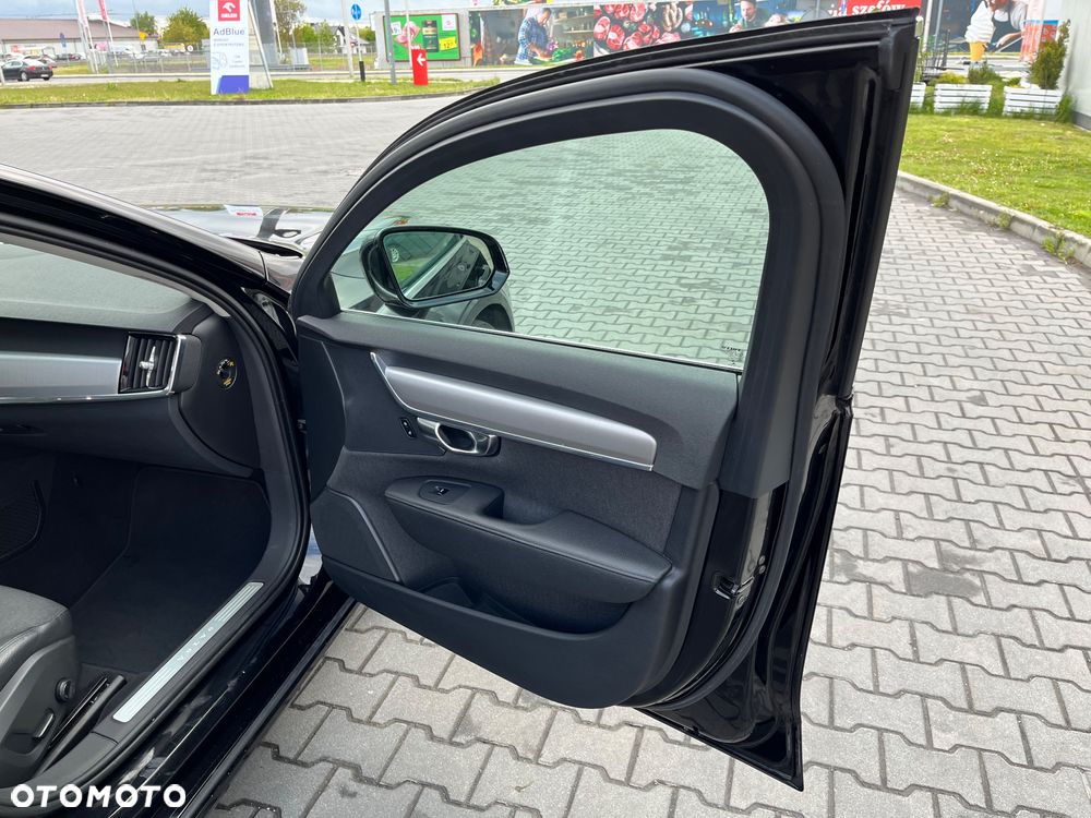 Volvo S90 D4 AWD Geartronic Momentum - 20