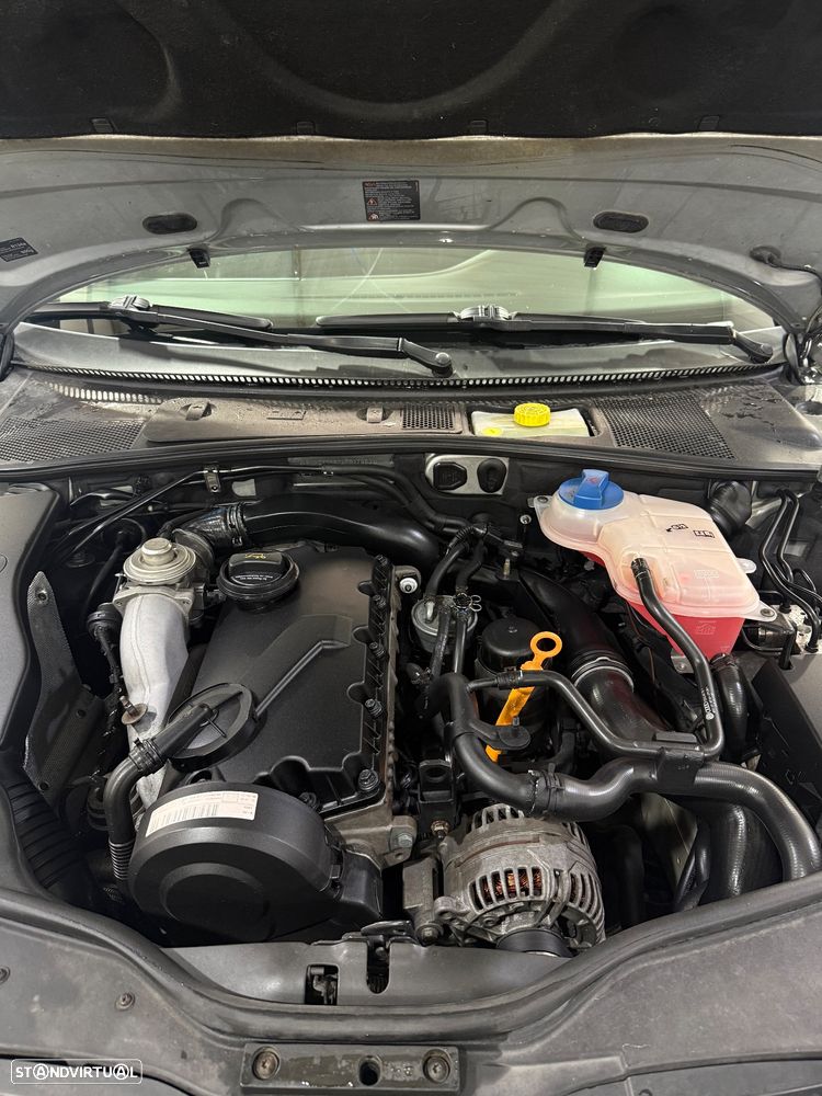 VW Passat Variant 1.9 TDi Confortline 6V - 12
