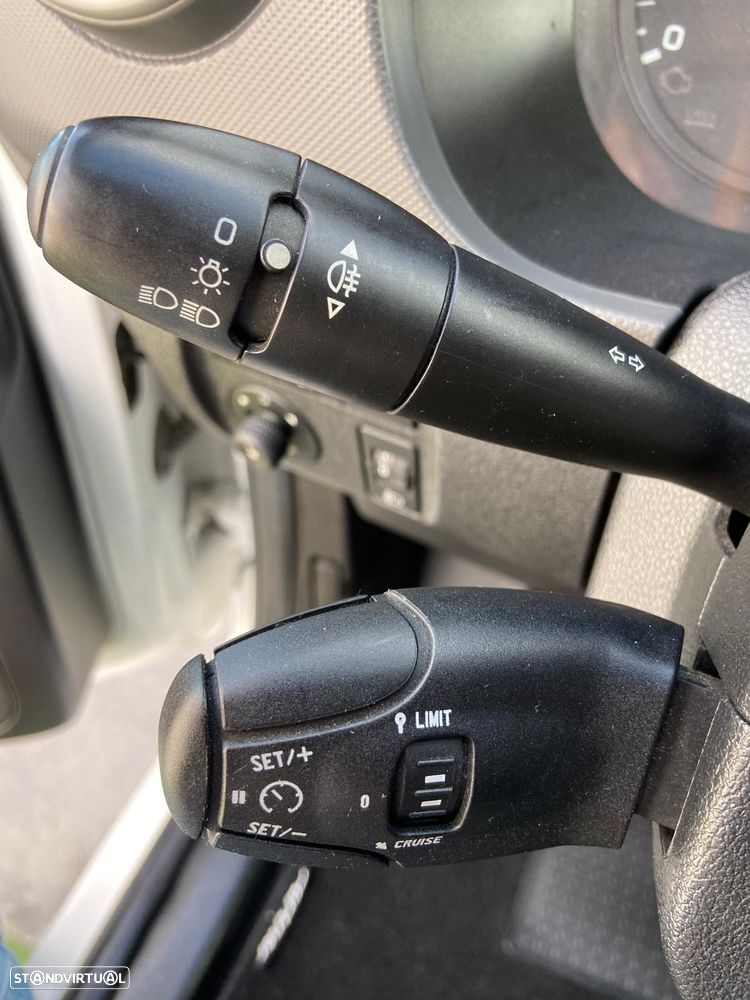 Peugeot Partner 1.6 HDI - 17