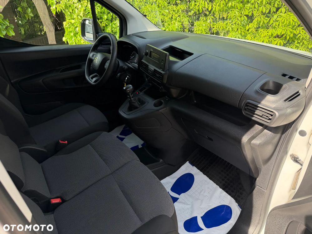Citroën BERLINGO - 10