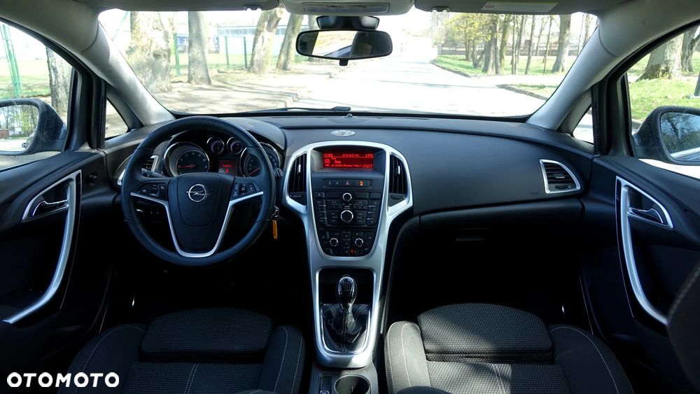 Opel Astra 1.4 Turbo Sport - 11