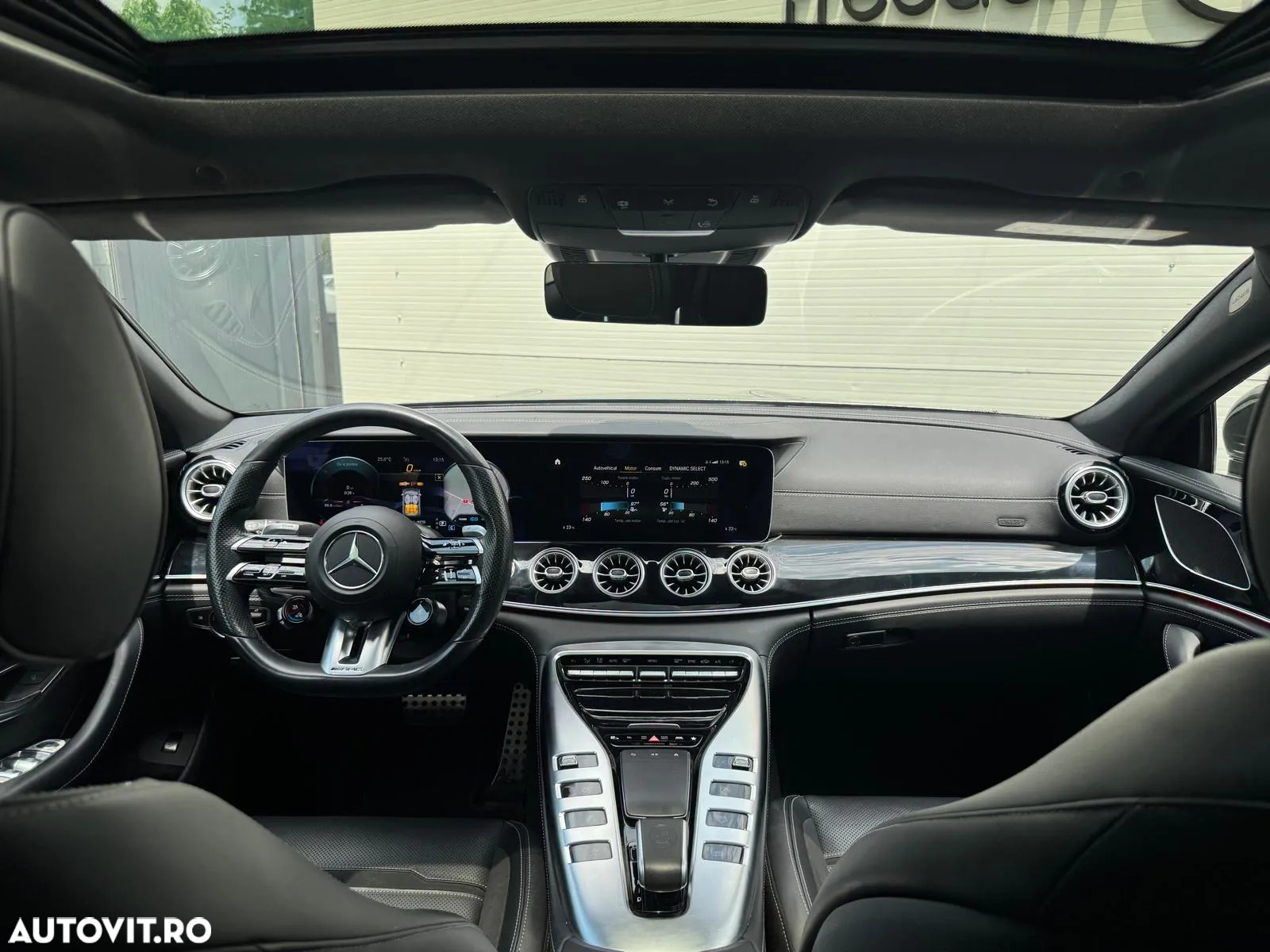 Mercedes-Benz AMG GT 43 4MATIC+ MHEV - 3
