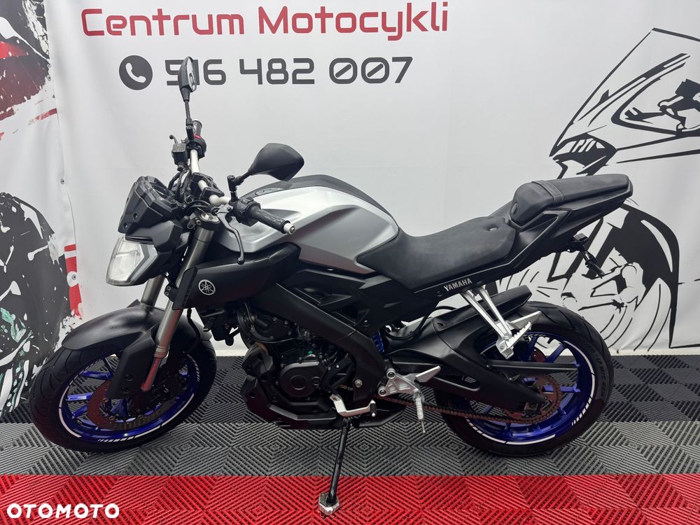 Yamaha MT - 6