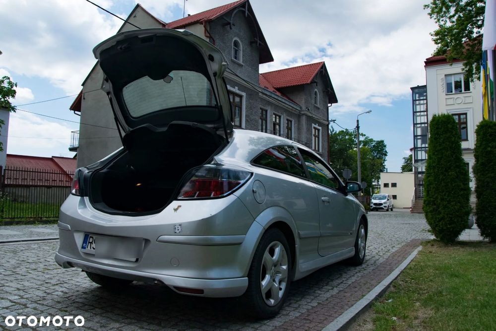 Opel Astra 1.6 Essentia - 6