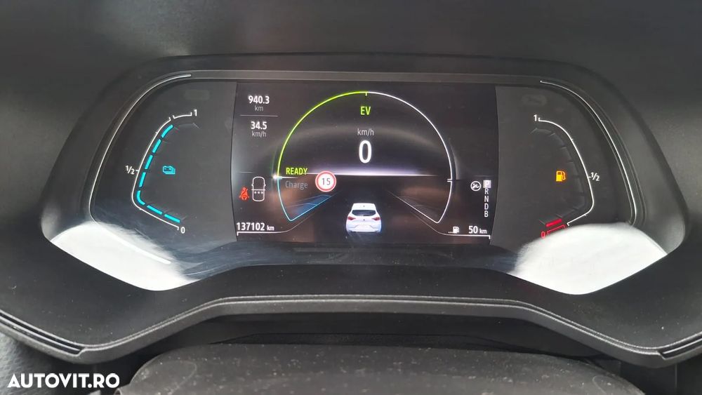 Renault Clio - 17