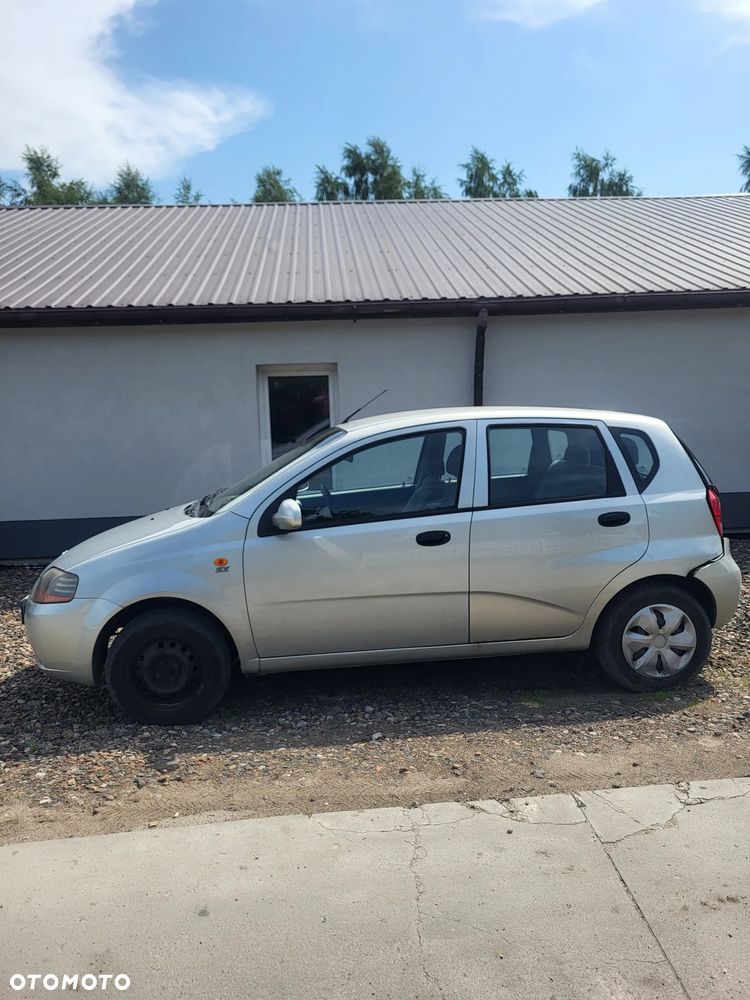 Daewoo Kalos - 1