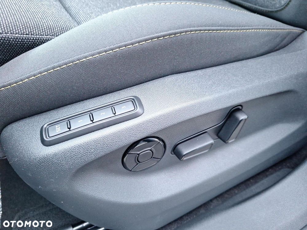 Skoda Kodiaq 2.0 TSI 4x4 Selection DSG - 29