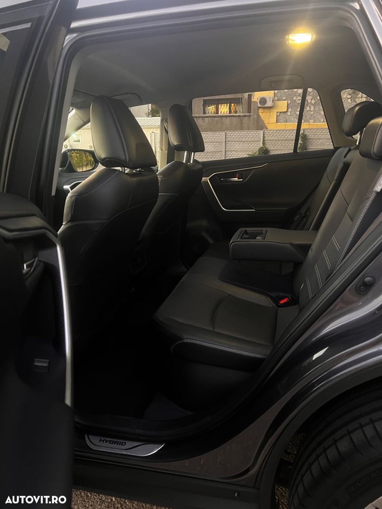 Toyota RAV4 2.5 Hybrid VVT-iE 4x4 Luxury - 22