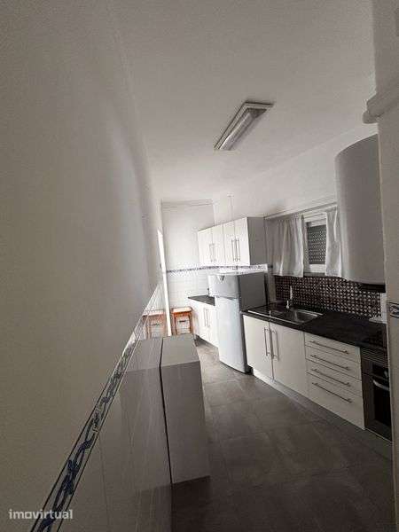Vende se T2 centro de Beja - Grande imagem: 2/7