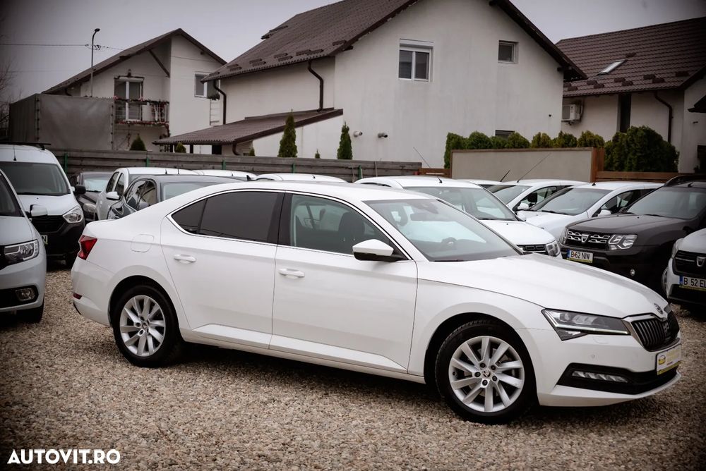 Skoda Superb 2.0 TDI DSG Style - 5