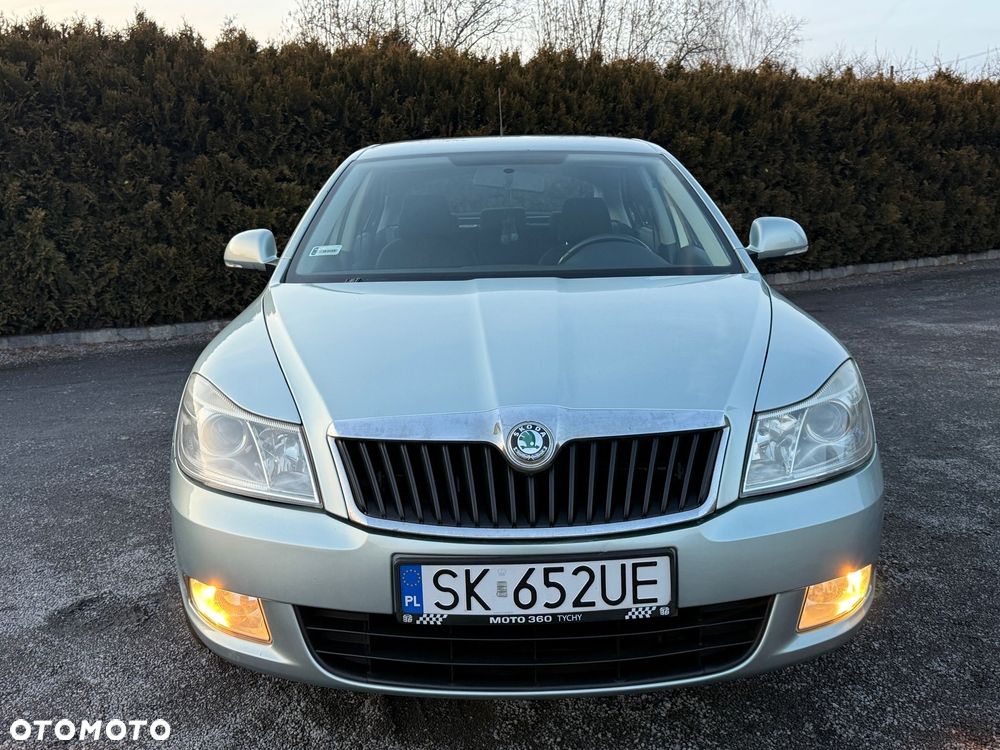 Skoda Octavia 1.8 TSI Ambiente - 22