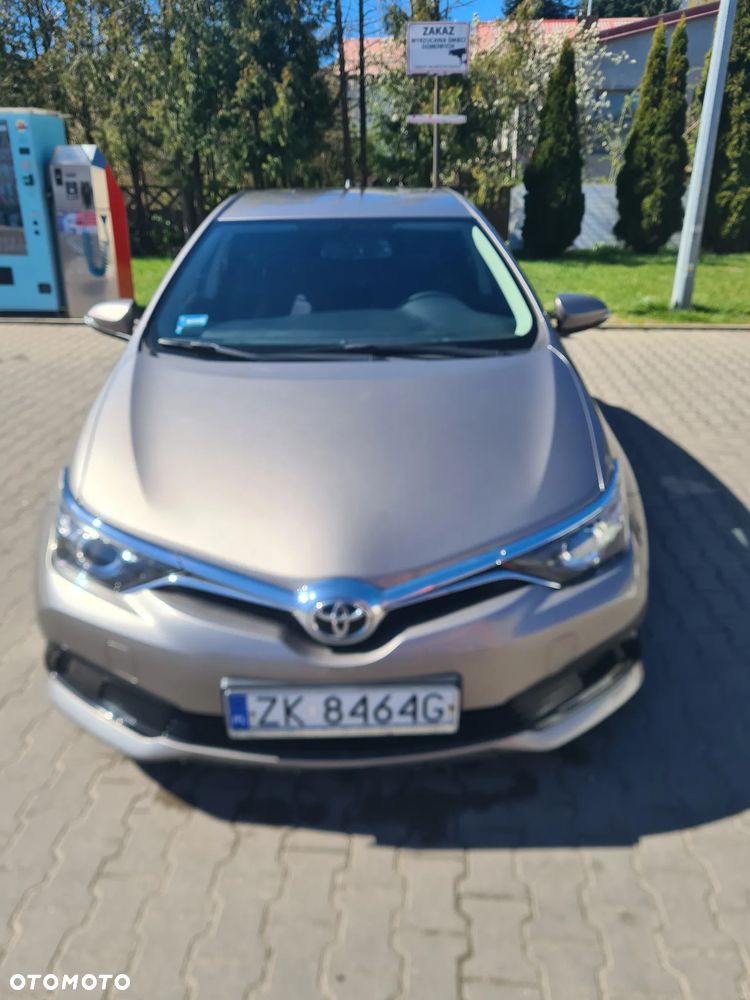 Toyota Auris 1.33 VVT-i Active - 4