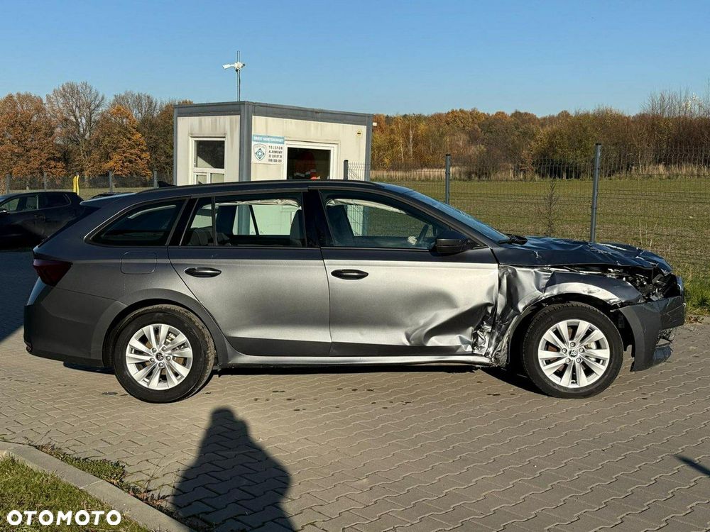 Skoda Octavia 1.5 TSI Selection - 5