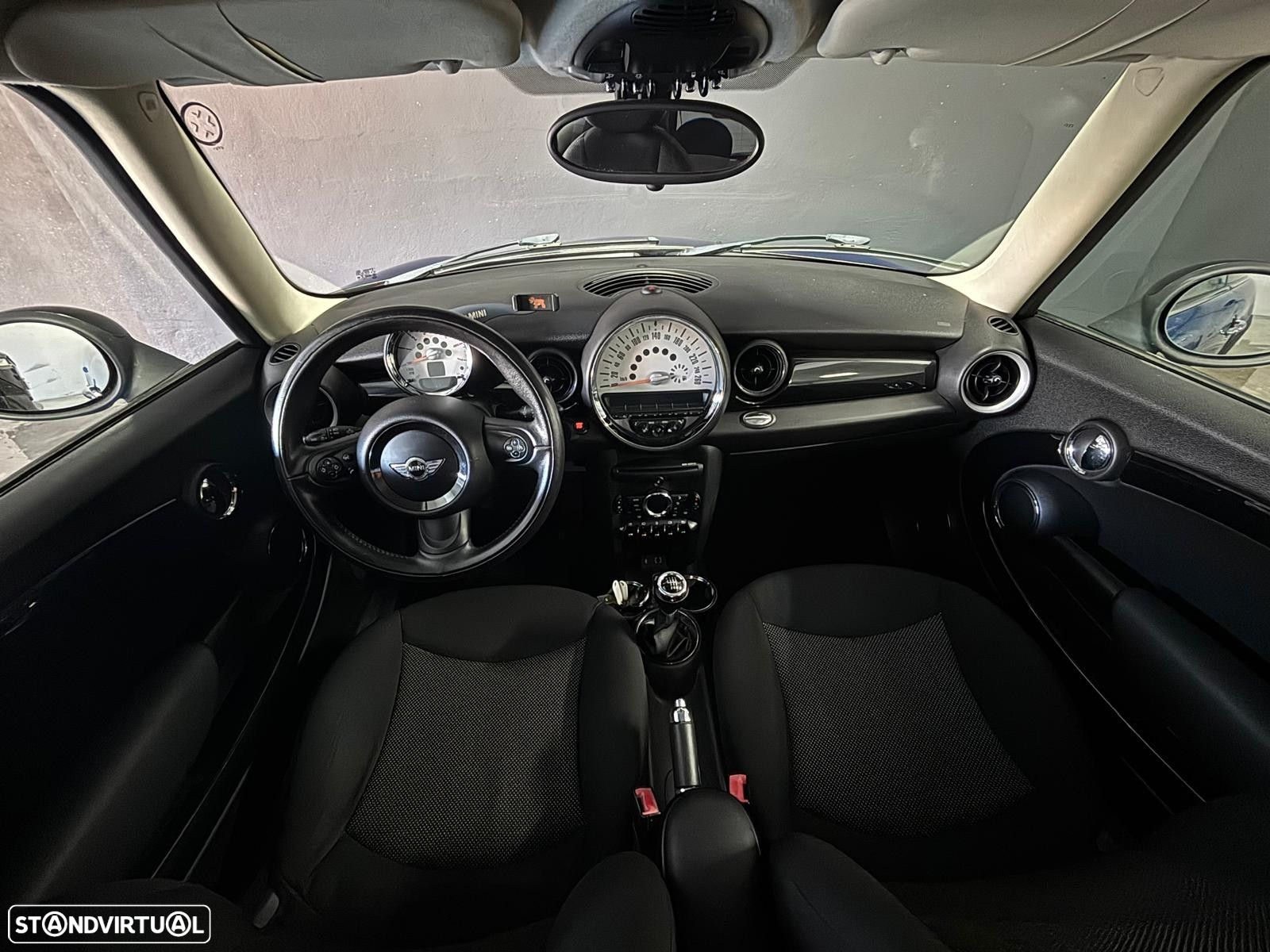 MINI 3 Portas One D - 5
