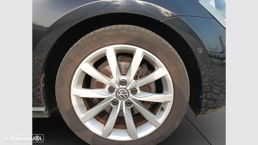 VW Golf Variant 1.6 TDi Highline - 16
