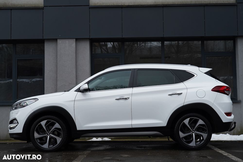 Hyundai Tucson 2.0 CRDI 4WD Automatik Premium - 16