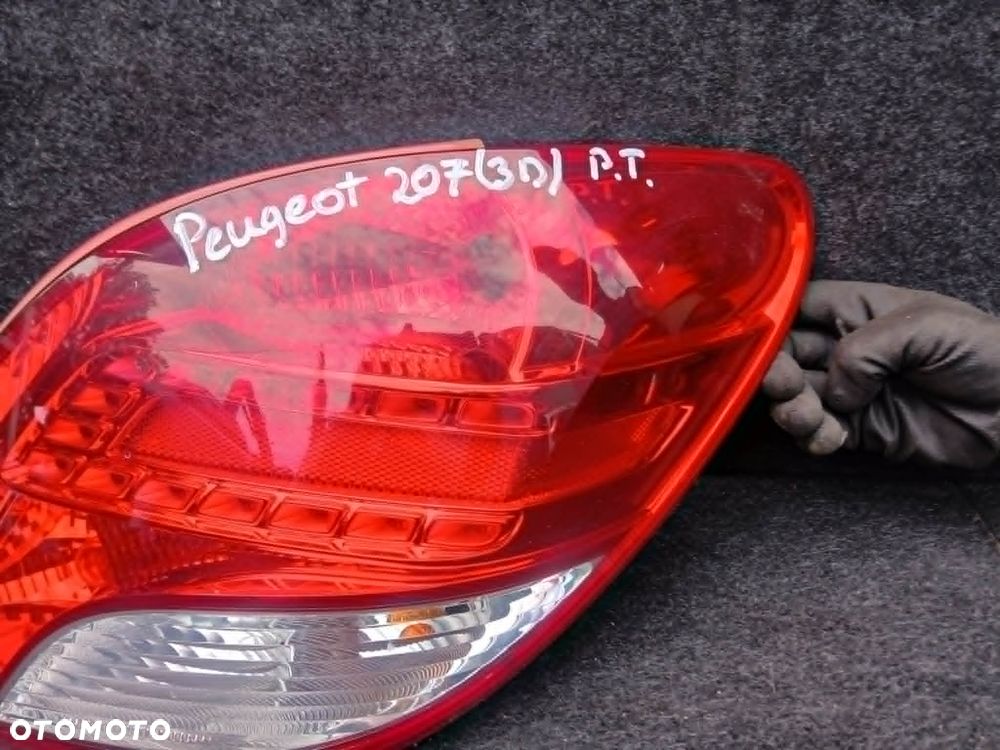 Peugeot 207 lift lampa tylna lewa, prawa - 5