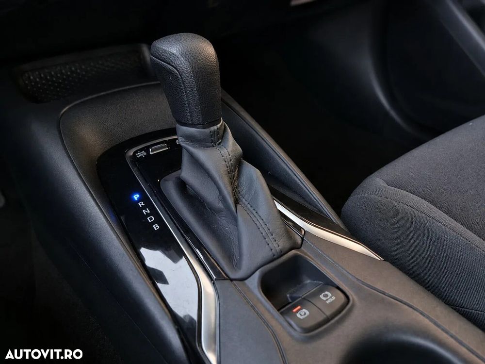 Toyota Corolla 1.8 HSD Dynamic - 7