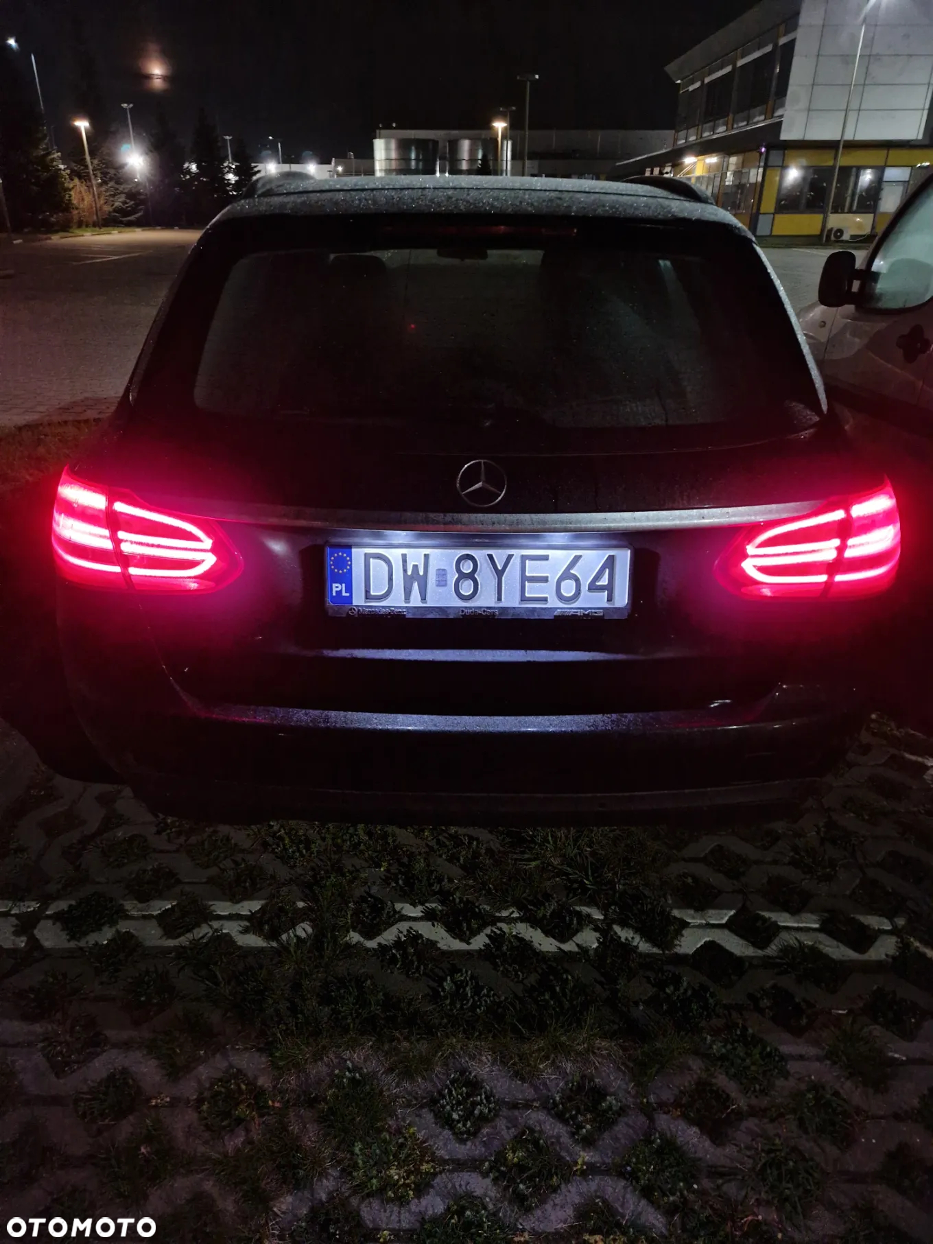 Mercedes-Benz Klasa C 180 d 9G-TRONIC - 16