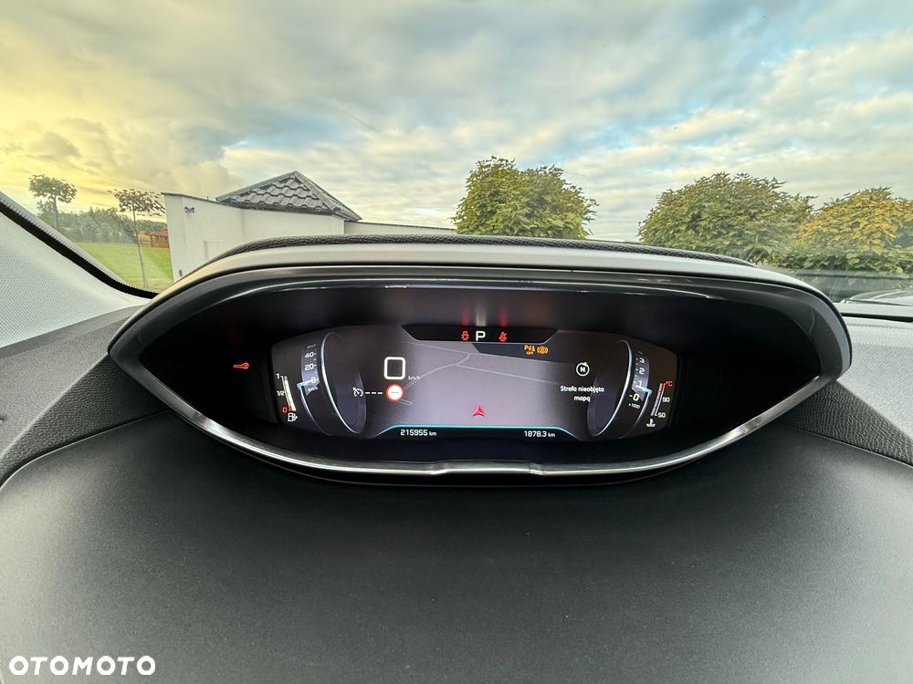 Peugeot 3008 1.5 BlueHDi Allure S&S EAT8 - 34