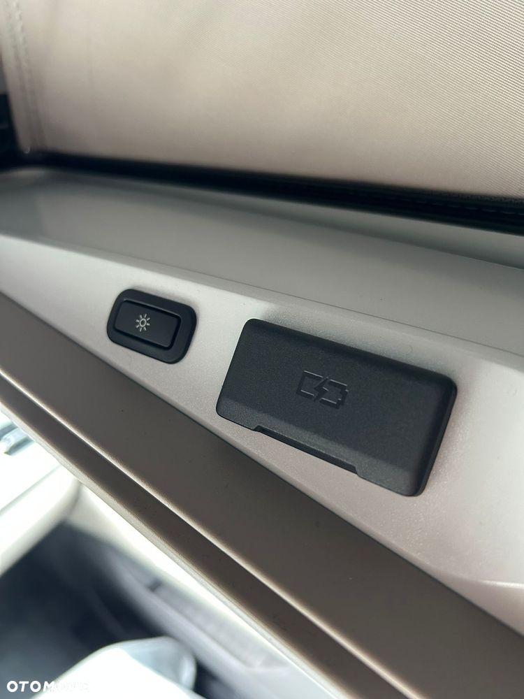 Volkswagen California - 30