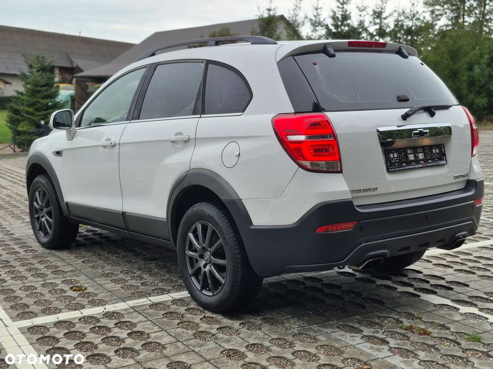 Chevrolet Captiva 2.2 D LT+ - 5