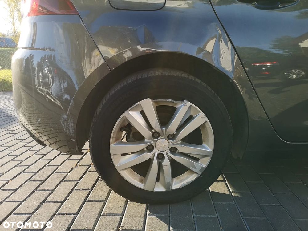 Peugeot 308 - 34