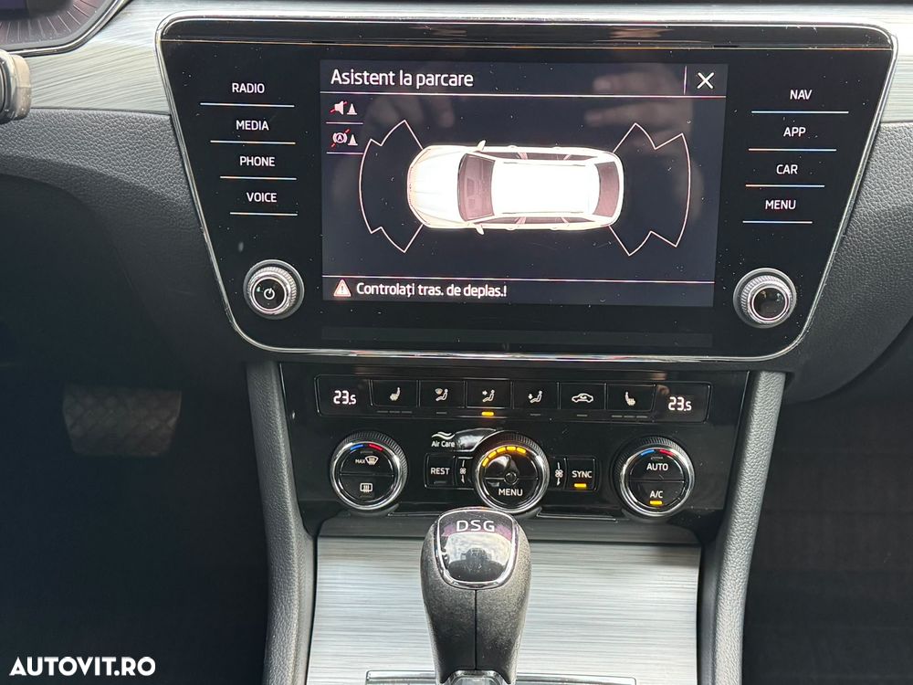Skoda Superb 2.0 TDI DSG Active - 36