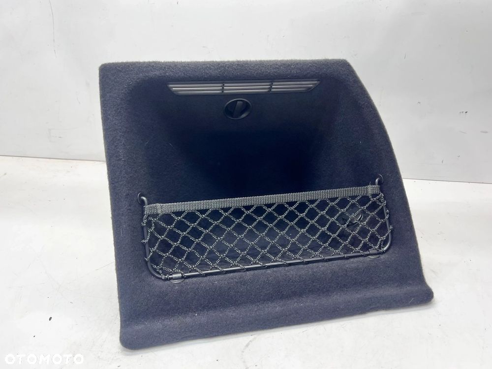 TAPICERKA BOCZEK BAGAŻNIKA AUDI A4 B9 8W9863992 - 1