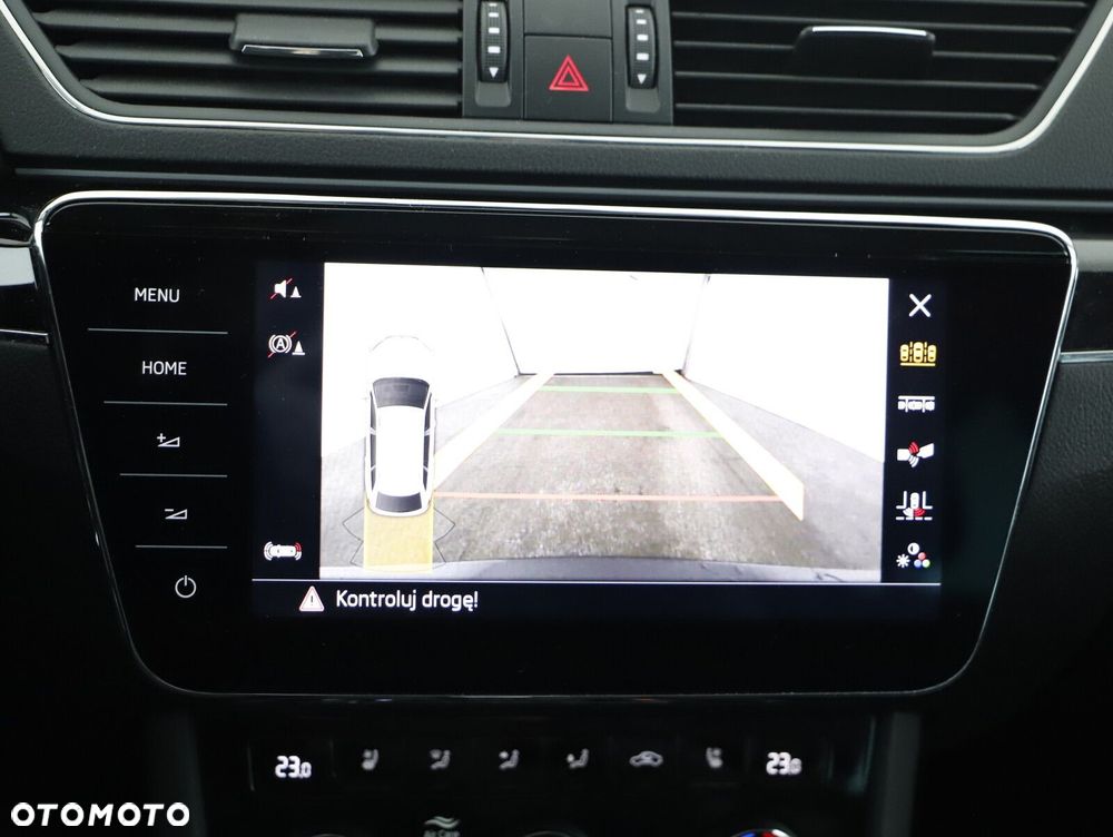 Skoda Superb 2.0 TSI 4x4 L&K DSG - 25