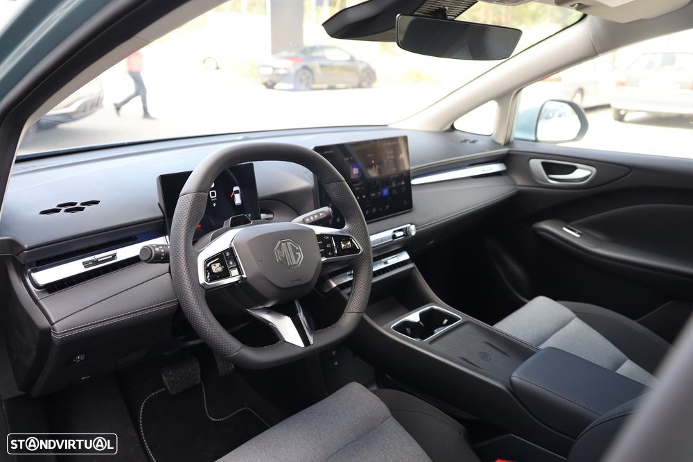 MG MG4 Urban 54 kWh Premium - 13