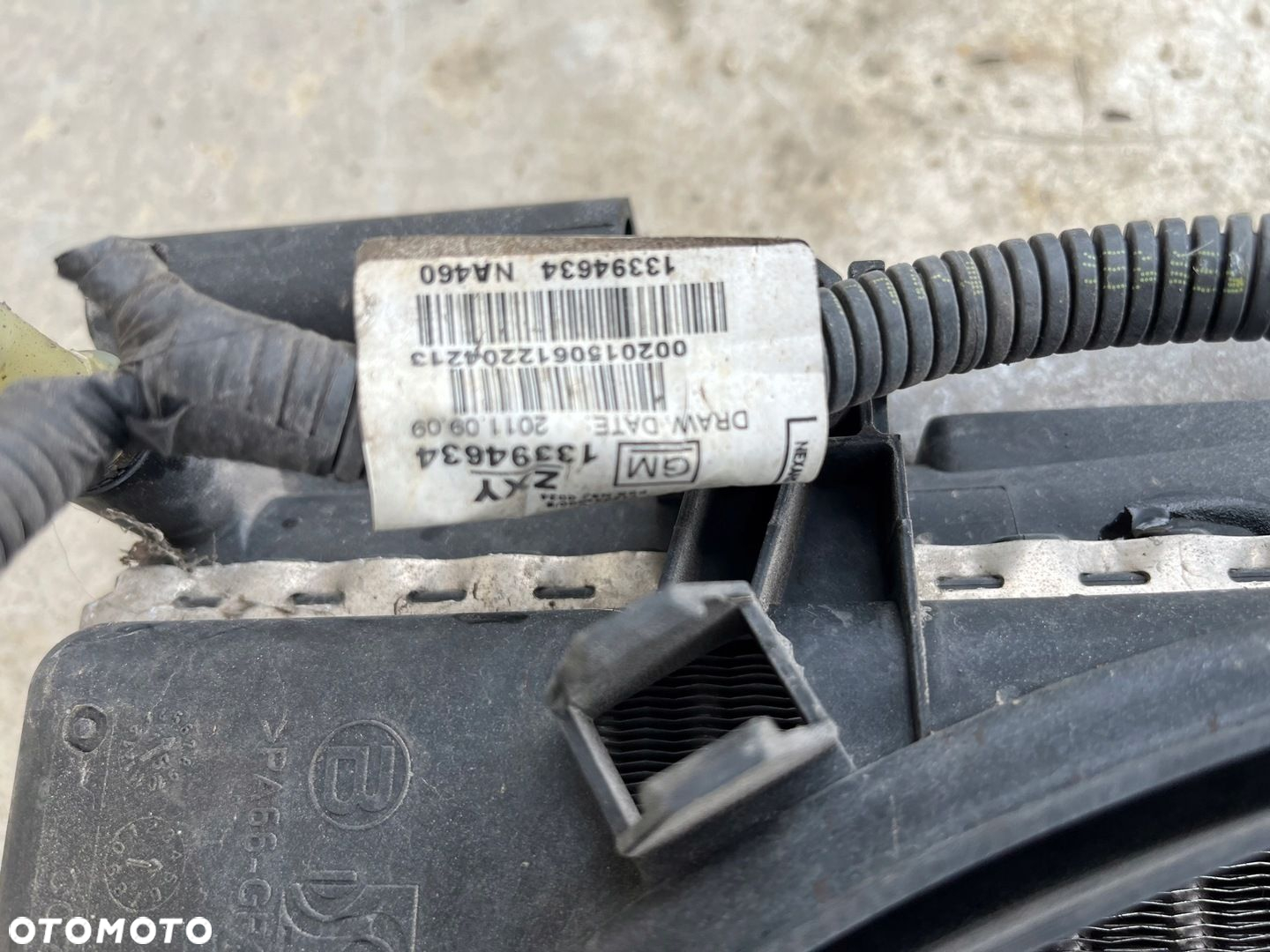 Chłodnica Komplet z Wentylatorem Opel Adam 1,4 benzyna - 4